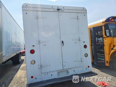 Zdjęcie 6 z 13 samochodu: 2013 FORD E450 DELIVERY TRUCK VIN:1FC4E4KL6DDB00457 - miniatura