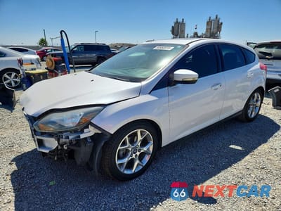 2014 FORD FOCUS TITANIUM 1FADP3N21EL281729 - główne zdjęcie licytacji z USA - miniatura