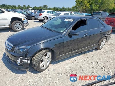 2010 MERCEDES-BENZ C 300 WDDGF5EB2AR104139 - główne zdjęcie licytacji z USA - miniatura