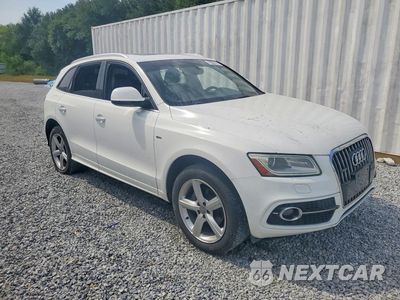 Czwarte zdjęcie samochodu z boku: 2017 AUDI Q5 PREMIUM PLUS VIN:WA1M2AFPXHA047025 - miniatura