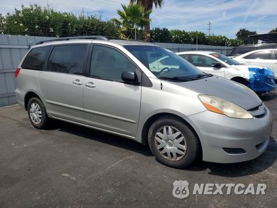 Czwarte zdjęcie samochodu z boku: 2010 TOYOTA SIENNA CE 7-PASSENGER VIN:5TDKK4CC1AS305201 - miniatura