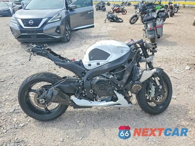 2015 SUZUKI GSX-R600 JS1GN7FA6F2101303 - główne zdjęcie licytacji z USA - miniatura