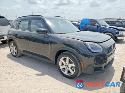Czwarte zdjęcie samochodu z boku: 2027 MINI COUNTRYMAN S ALL4 VIN:WMZ23GA03V7V53215 - miniatura