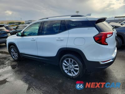 Drugie zdjęcie samochodu z przodu: 2022 GMC TERRAIN SLT VIN:3GKALPEV2NL188642 - miniatura