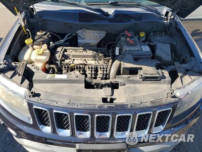 Zdjęcie 11 z 12 samochodu: 2014 JEEP COMPASS SPORT VIN:1C4NJCBAXED743131 - miniatura