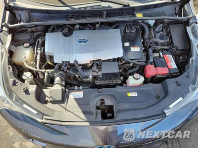 Zdjęcie 11 z 12 samochodu: 2017 TOYOTA PRIUS THREE VIN:JTDKARFU0H3544870 - miniatura