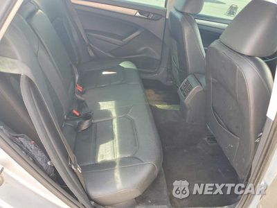 Zdjęcie 10 z 13 samochodu: 2015 VOLKSWAGEN PASSAT SE VIN:1VWBV7A3XFC117679 - miniatura