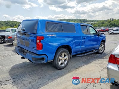 Trzecie zdjęcie samochodu z tyłu: 2023 CHEVROLET SILVERADO K1500 RST VIN:1GCRDEED8PZ255294 - miniatura
