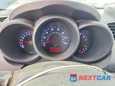 Zdjęcie 9 z 12 samochodu: 2012 KIA SOUL BASE VIN:KNDJT2A57C7477196 - miniatura