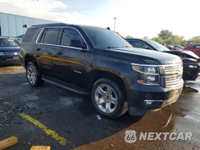 Czwarte zdjęcie samochodu z boku: 2017 CHEVROLET TAHOE C1500 LT VIN:1GNSCBKC0HR259668 - miniatura