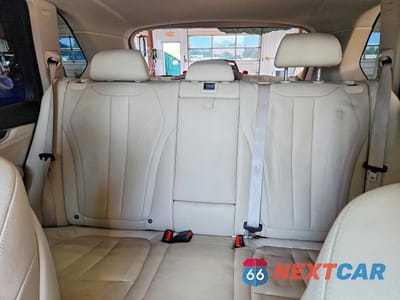 Zdjęcie 10 z 13 samochodu: 2016 BMW X5 XDR40E VIN:5UXKT0C57G0F74887 - miniatura