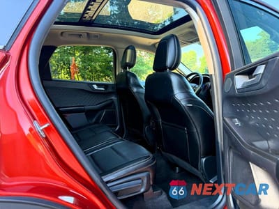 Zdjęcie 6 z 11 samochodu: 2020 FORD ESCAPE TITANIUM VIN:1FMCU9J91LUB08350 - miniatura
