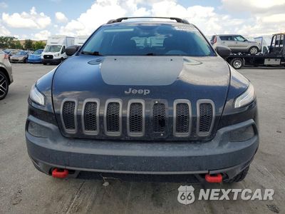 Piąte zdjęcie samochodu w środku: 2017 JEEP CHEROKEE TRAILHAWK VIN:1C4PJMBS8HW589230 - miniatura