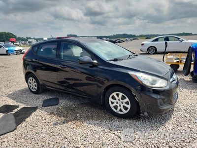 Czwarte zdjęcie samochodu z boku: 2014 HYUNDAI ACCENT GS VIN:KMHCT5AE1EU152828 - miniatura