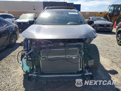 Piąte zdjęcie samochodu w środku: 2024 TOYOTA RAV4 PRIME XSE VIN:JTMFB3FV4RD207621 - miniatura