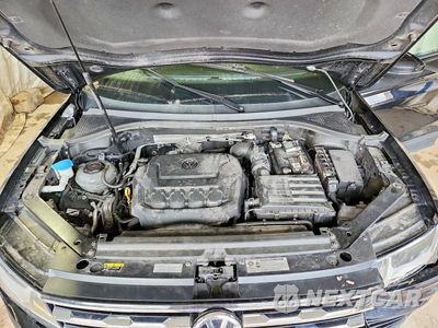 Zdjęcie 12 z 13 samochodu: 2018 VOLKSWAGEN TIGUAN S VIN:3VV1B7AX0JM126328 - miniatura