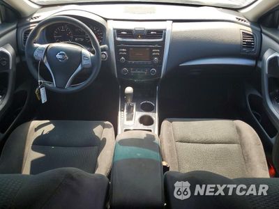 Zdjęcie 8 z 12 samochodu: 2014 NISSAN ALTIMA 2.5 S VIN:1N4AL3AP3EN371873 - miniatura
