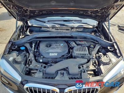 Zdjęcie 12 z 13 samochodu: 2018 BMW X1 XDRIVE28I VIN:WBXHT3C38J3H32609 - miniatura