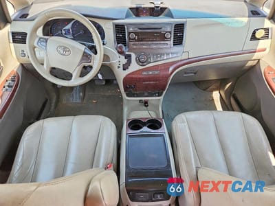 Zdjęcie 8 z 13 samochodu: 2012 TOYOTA SIENNA XLE 8-PASSENGER VIN:5TDYK3DC2CS263465 - miniatura