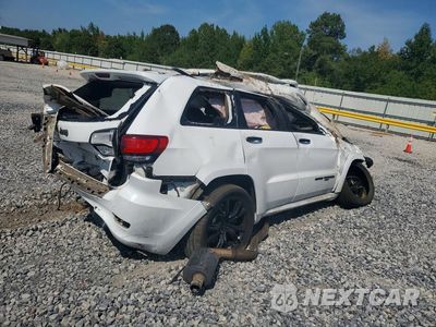 Trzecie zdjęcie samochodu z tyłu: 2015 JEEP GRAND CHEROKEE SRT-8 VIN:1C4RJFDJ3FC918908 - miniatura