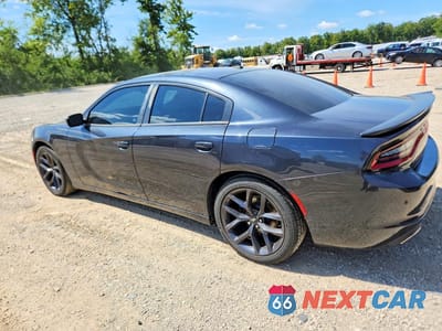 Drugie zdjęcie samochodu z przodu: 2019 DODGE CHARGER SXT VIN:2C3CDXBG7KH554661 - miniatura
