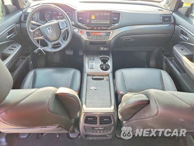 Zdjęcie 8 z 13 samochodu: 2021 HONDA PILOT EXL VIN:5FNYF5H54MB013095 - miniatura