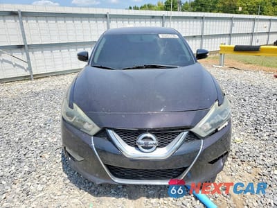 Piąte zdjęcie samochodu w środku: 2016 NISSAN MAXIMA 3.5 SR VIN:1N4AA6AP1GC393120 - miniatura