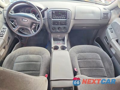 Zdjęcie 8 z 13 samochodu: 2002 FORD EXPLORER XLT VIN:1FMDU73E22ZA93216 - miniatura