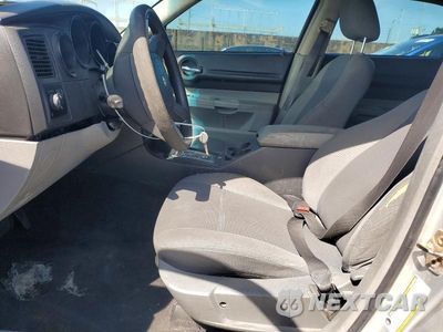 Zdjęcie 7 z 12 samochodu: 2006 DODGE MAGNUM SE VIN:2D4FV47T36H359322 - miniatura