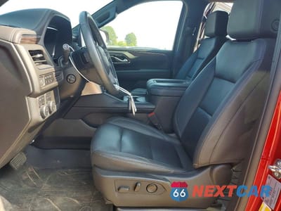 Zdjęcie 7 z 13 samochodu: 2023 CHEVROLET SUBURBAN K1500 Z71 VIN:1GNSKDKD3PR380815 - miniatura