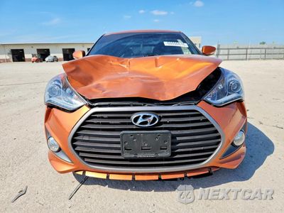 Piąte zdjęcie samochodu w środku: 2016 HYUNDAI VELOSTER TURBO VIN:KMHTC6AEXGU272006 - miniatura