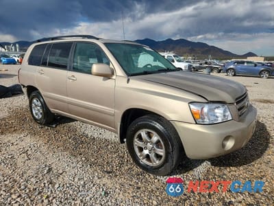 Czwarte zdjęcie samochodu z boku: 2006 TOYOTA HIGHLANDER BASE VIN:JTEEP21A760185043 - miniatura