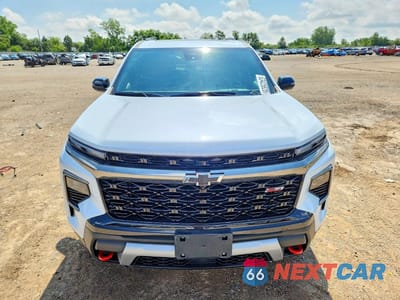 Piąte zdjęcie samochodu w środku: 2026 CHEVROLET TRAVERSE Z71 VIN:1GNEVJKS2TJ161192 - miniatura