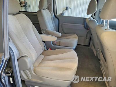 Zdjęcie 11 z 13 samochodu: 2014 KIA SEDONA LX VIN:KNDMG4C79E6565459 - miniatura