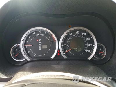 Zdjęcie 9 z 12 samochodu: 2009 ACURA TSX VIN:JH4CU26679C013802 - miniatura
