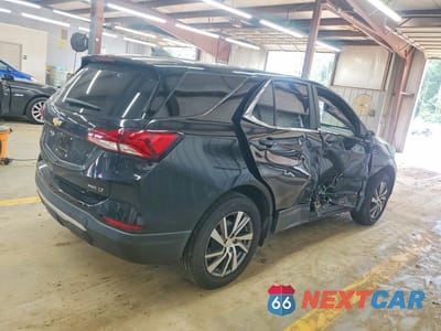 Trzecie zdjęcie samochodu z tyłu: 2022 CHEVROLET EQUINOX LT VIN:3GNAXUEV3NL140914 - miniatura