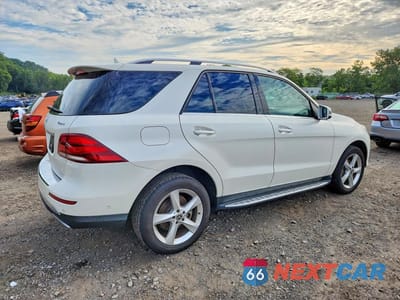 Trzecie zdjęcie samochodu z tyłu: 2018 MERCEDES-BENZ GLE 350 4MATIC VIN:4JGDA5HB3JB075181 - miniatura