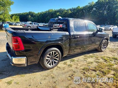 Trzecie zdjęcie samochodu z tyłu: 2026 RAM 1500 LIMITED VIN:1C6SRFHP2TN218846 - miniatura