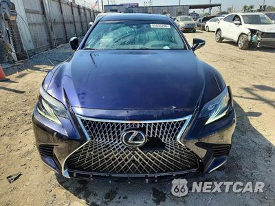 Piąte zdjęcie samochodu w środku: 2020 LEXUS LS 500 BASE VIN:JTHD51FF5L5011313 - miniatura