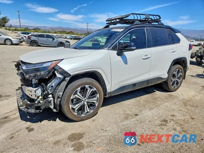 2023 TOYOTA RAV4 PRIME XSE JTMEB3FV7PD155328 - główne zdjęcie licytacji z USA - miniatura