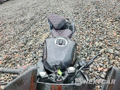 Piąte zdjęcie samochodu w środku: 2022 KAWASAKI EX400 VIN:JKAEXKG19NDAG4705 - miniatura