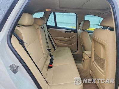 Zdjęcie 11 z 14 samochodu: 2015 BMW X1 XDRIVE28I VIN:WBAVL1C53FVY36601 - miniatura