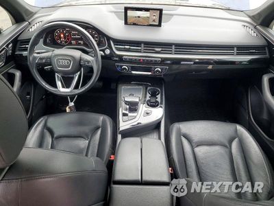 Zdjęcie 8 z 12 samochodu: 2019 AUDI Q7 PREMIUM PLUS VIN:WA1LAAF7XKD049281 - miniatura