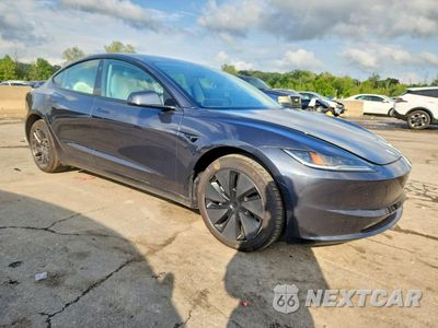 Czwarte zdjęcie samochodu z boku: 2025 TESLA MODEL 3 VIN:5YJ3E1EA5SF974129 - miniatura