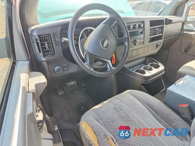 Zdjęcie 8 z 13 samochodu: 2008 CHEVROLET EXPRESS G2500 VIN:1GCGG25C381134788 - miniatura