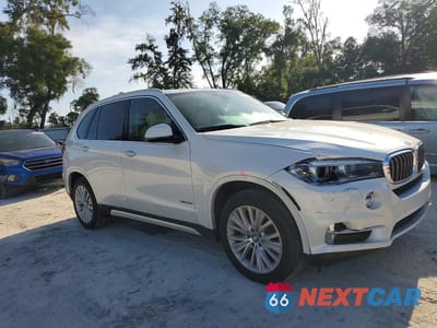 Czwarte zdjęcie samochodu z boku: 2016 BMW X5 XDRIVE35I VIN:5UXKR0C58G0S89935 - miniatura