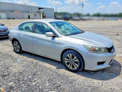 Czwarte zdjęcie samochodu z boku: 2014 HONDA ACCORD LX VIN:1HGCR2F3XEA203433 - miniatura