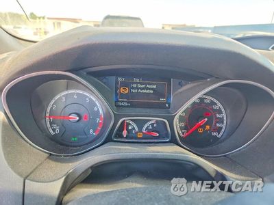 Zdjęcie 9 z 12 samochodu: 2018 FORD FOCUS ST VIN:1FADP3L96JL281865 - miniatura