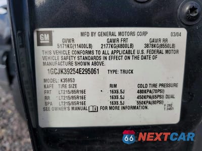 Zdjęcie 12 z 12 samochodu: 2004 CHEVROLET SILVERADO K3500 VIN:1GCJK39254E295061 - miniatura