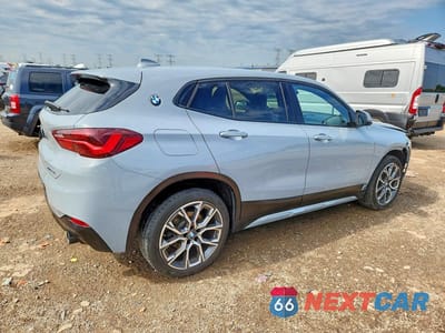 Trzecie zdjęcie samochodu z tyłu: 2022 BMW X2 XDRIVE28I VIN:WBXYJ1C06N5U63632 - miniatura